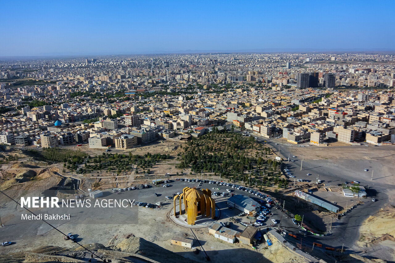 کوه «خضر نبی» زیارتگاهی به قدمت ۳۰۰۰ سال با چشم اندازی بی نظیر