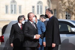 Iran's Amir-Abdollahian meets with Turkey's Çavuşoğlu