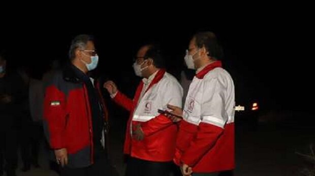 بازدید معاون اول رئیس‌جمهور و رئیس امدادو نجات از مناطق زلزله زده