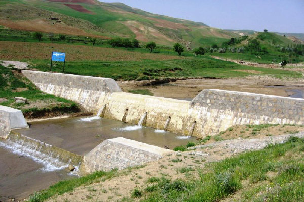 طرح آبخیزداری روستای کرسف شهرستان خدابنده افتتاح شد