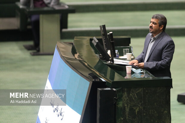 مسعود فیاضی وزارت تعلیم کے لئے ایرانی پارلیمنٹ سے اعتماد کا ووٹ لینے میں ناکام