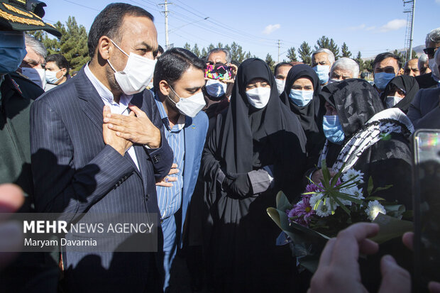 استقبال از خانواده شهید «خلیل فلک رفعت» در بجنورد