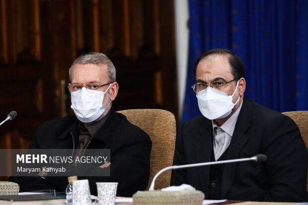 محمدرضا مخبردزفولی و علی لاریجانی در جلسه شورای عالی انقلاب فرهنگی حضور دارند