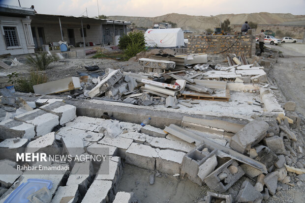 خسارت زلزله روستای گیشان غربی فین بندرعباس