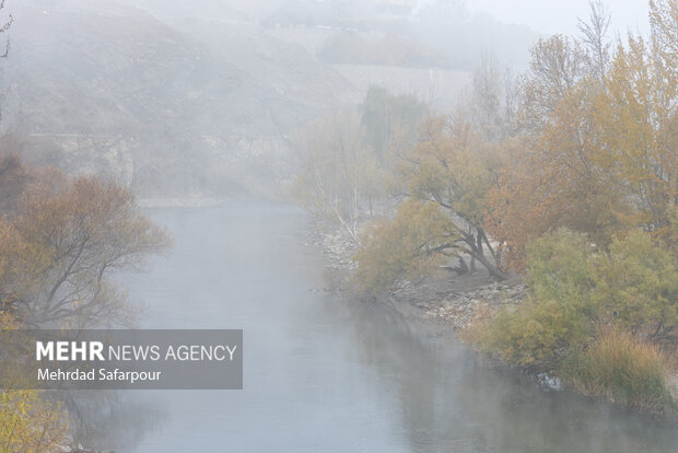 Zayende Rud Nehri'ni sis sardı