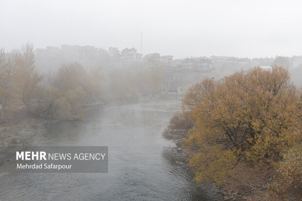 Zayende Rud Nehri'ni sis sardı