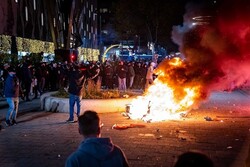 ۴۰ معترض بازداشت و ۵ افسر پلیس روتردام زخمی شدند