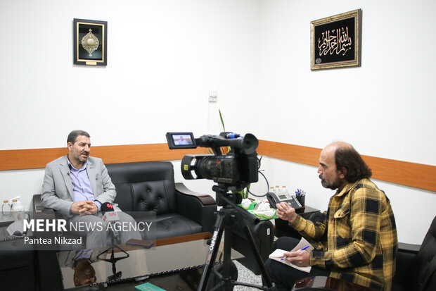 خبرنگار حوزه سلامت خبرگزاری مهر با حضور در دفتر کاری کمال حیدری  معاون بهداشت وزارت بهداشت، درمان و آموزش پزشکی با وی گفتگو کرد
