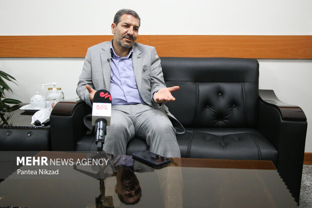 کمال حیدری  معاون بهداشت وزارت بهداشت، درمان و آموزش پزشکی در گفتگویی اختصاصی  به سوالات خبرنگار حوزه سلامت مهر پاسخ داد