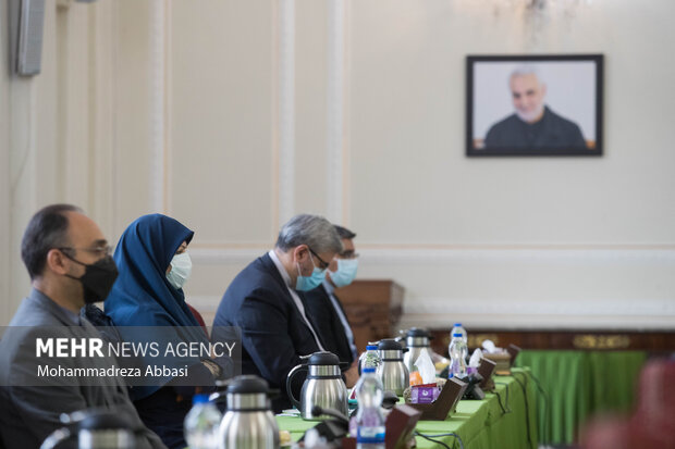 Heads of High council of Iranians abroad meeting