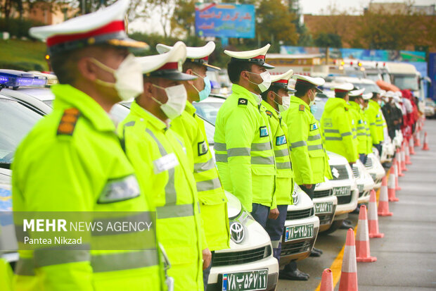 نیروهای پلیس راهور در رزمایش طرح ترافیک زمستان حضور دارند
