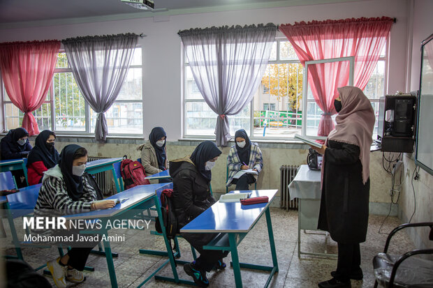 Schools in Qazvin re-open
