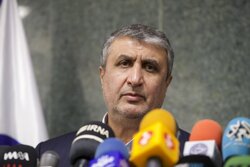 AEOI chief warns Zionist regime of threatening Iran