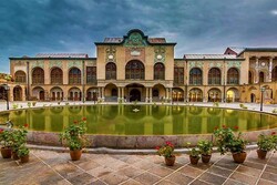 Tahran’daki 'Negarestan' müze bahçesine kısa bir yolculuk