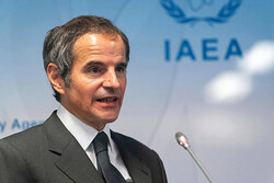 غروسي: ممثلو الوكالة الدولية سيتوجهون إلى إيران