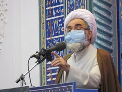 انقلاب اسلامی ایران مردم سالاری دینی را به جهانیان نشان داد