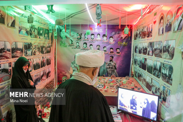 اجتماع بزرگ بسیجیان به مناسبت گرامیداشت هفته بسیج در مصلی تبریز