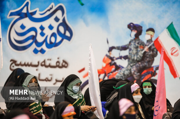 تجمع بزرگ ۵ هزار نفری بسیجیان تهران بزرگ با حضور بسیجیان استان تهران در مصلای برزگ تهران برگزار شد