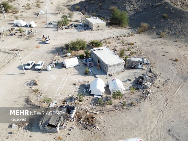 استقرار کامل زلزله زدگان روستاهای فین در چادر