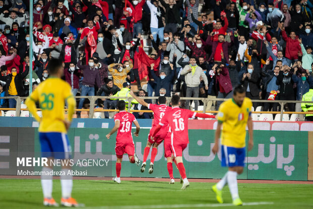 آمادگی باشگاه پرسپولیس برای پذیرش هوادار در دیدار با هوادار