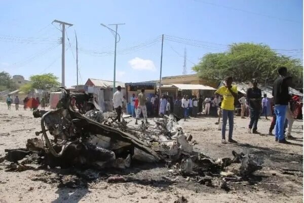 Blast in Somalia leaves five dead, dozens injured 