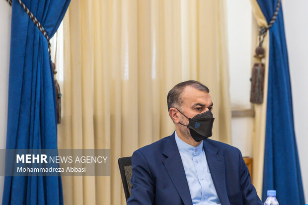 حسین امیر عبدالهیان وزیر امور خارجه در اولین جلسه شورای عالی فضایی در دولت سیزدهم حضور دارد