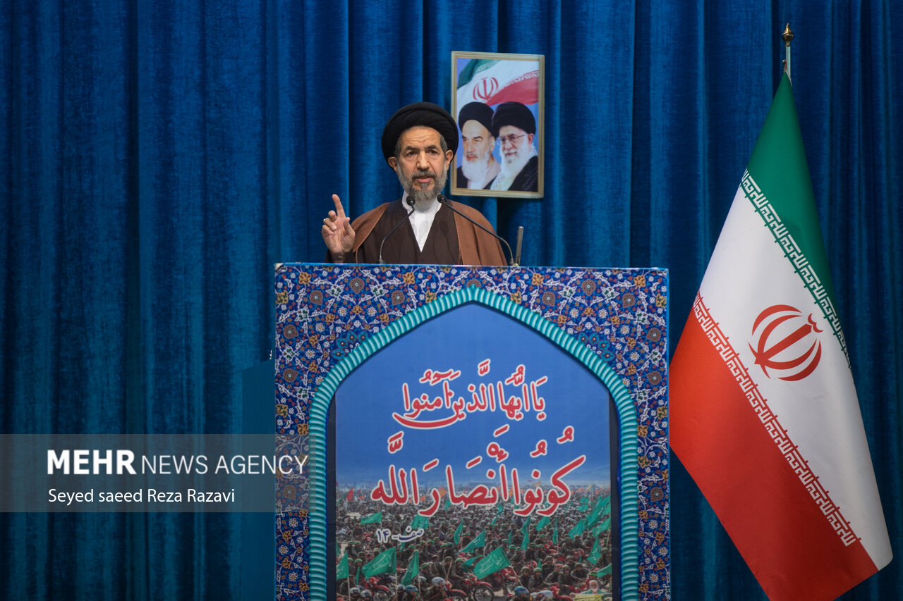 ایران جزو چند قدرت دفاعی برای امنیت منطقه است/ آراستگی به تقوا مهمترین اصل توفیق در مسئولیت‌ها است