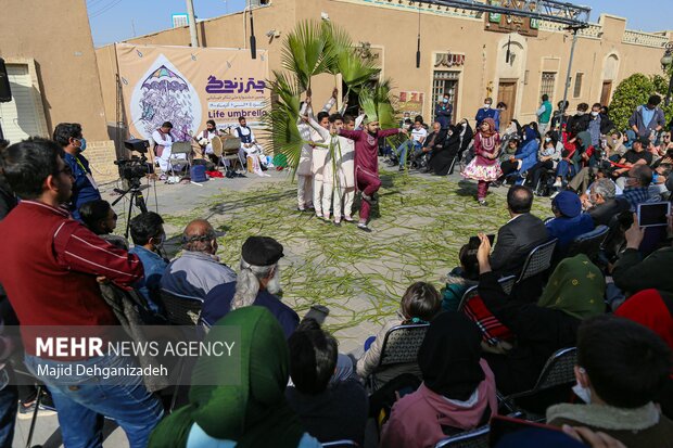 Umbrella of Life National Street Theater Festival in Yazd 