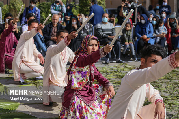 Umbrella of Life National Street Theater Festival in Yazd 