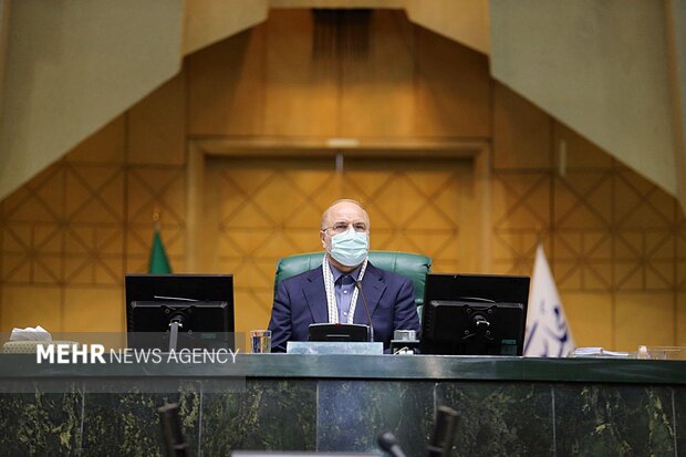 پایان جلسه علنی مجلس/ نمایندگان به حرم امام خمینی(ره) رفتند