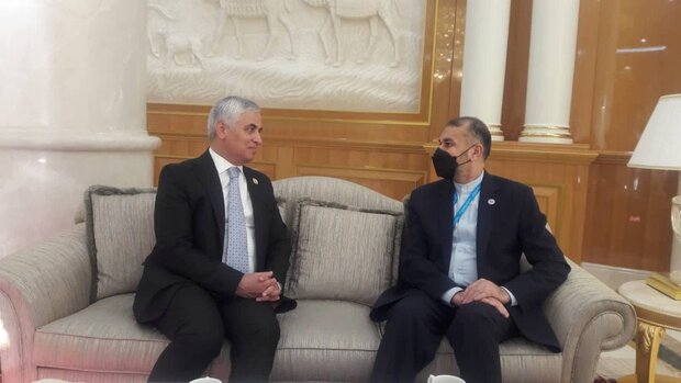 اميرعبداللهيان يلتقي بالأمين العام لمنظمة التعاون الاقتصادي "ايكو"