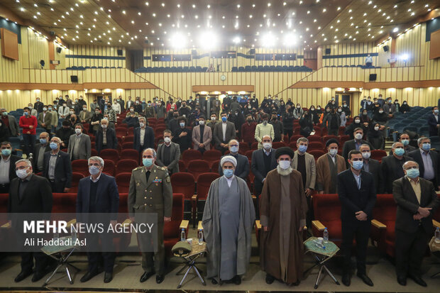 مراسم بزرگداشت دانشگاهی شهید فخری زاده در سالن همایش های امام خمینی (ره) دانشگاه شهید بهشتی برگزار شد.