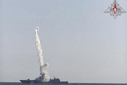 آزمایش موفقیت‌آمیز موشک مافوق صوت «زیرکُن» روسیه