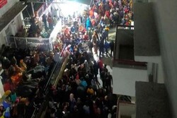 Keşmir'de yılbaşı izdihamı: 12 kişi öldü