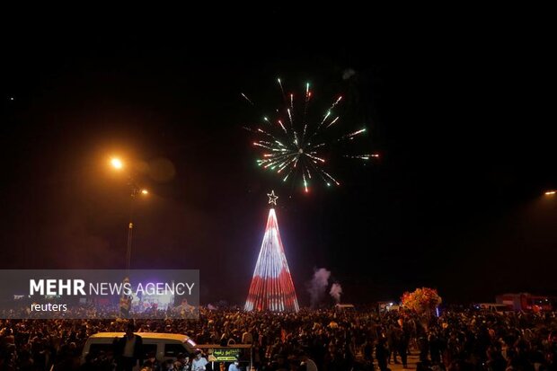 جشن آغاز سال ۲۰۲۲ در کشورهای گوناگون جهان