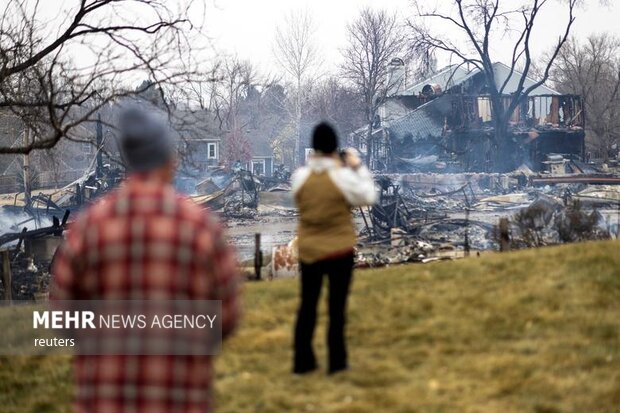 نابودی تقریبا هزار ساختمان در آتش سوزی طبیعی در ایالت کلورادو