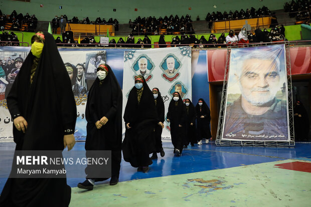Tahran'da Şehit Süleymani anısına etkinlik düzenlendi