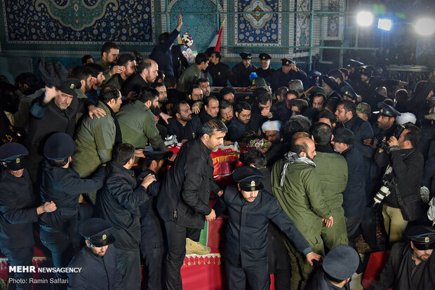 تشییع پیکر شهید سپهبد قاسم سلیمانی در مشهد مقدس