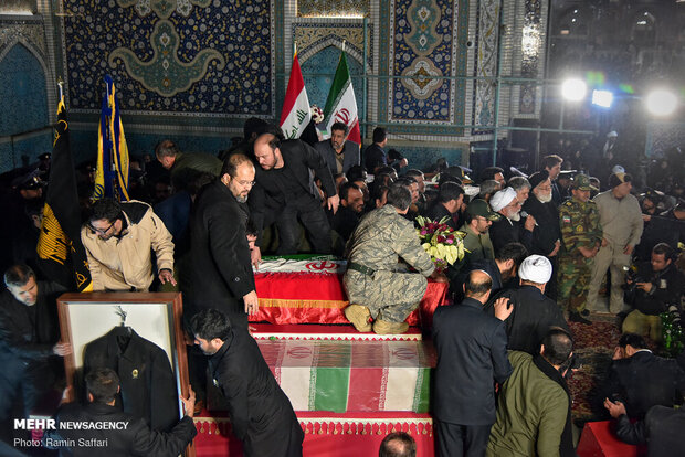 تشییع پیکر شهید سپهبد قاسم سلیمانی در مشهد مقدس