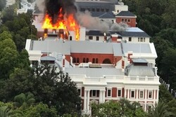 Massive fire rips through parliament building in Cape Town