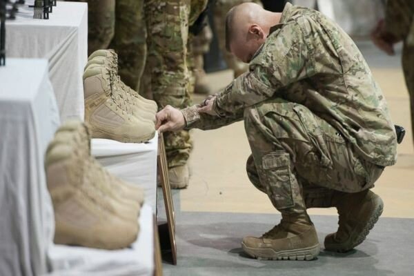 نظامیان آمریکایی با تابوت از خاک عراق خارج خواهند شد