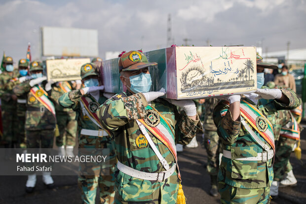 استقبال از پنج شهید دفاع مقدس در قزوین