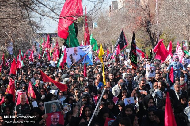 تشییع پیکر شهید سپهبد قاسم سلیمانی در کرمان