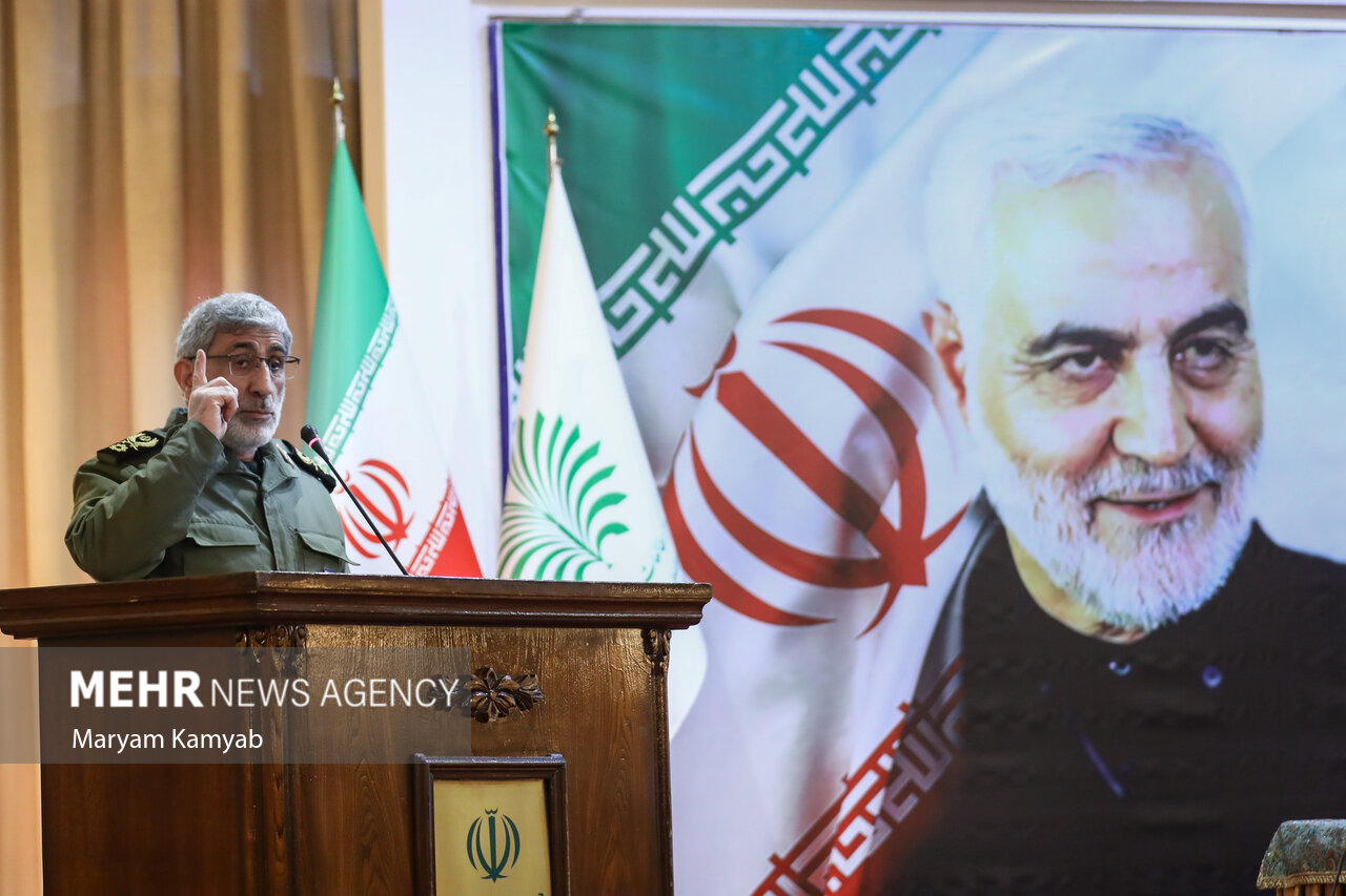 ایرانی وزارت خارجہ کے دفتر برائے مطالعات میں شہید قاسم سلیمانی کی دوسری برسی کی تقریب منعقد