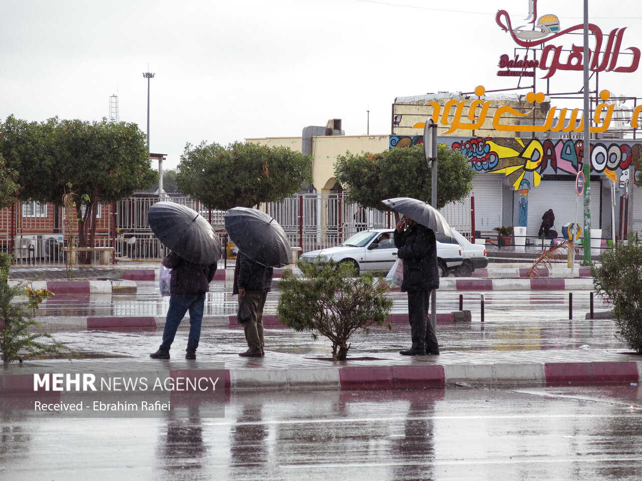 بارش‌های پراکنده در برخی نقاط/ ایران فردا آفتابی است