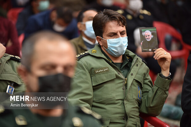 Şehit Süleymani'nin Şiraz'daki anma töreninden fotoğraflar