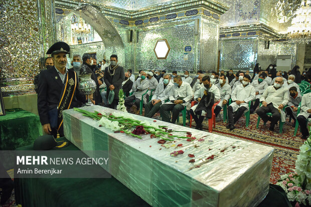 گلابشویی حرم مطهر شاهچراغ(ع) در شیراز