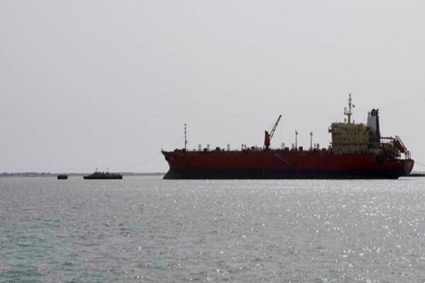 حمله به یک کشتی در دریای سرخ