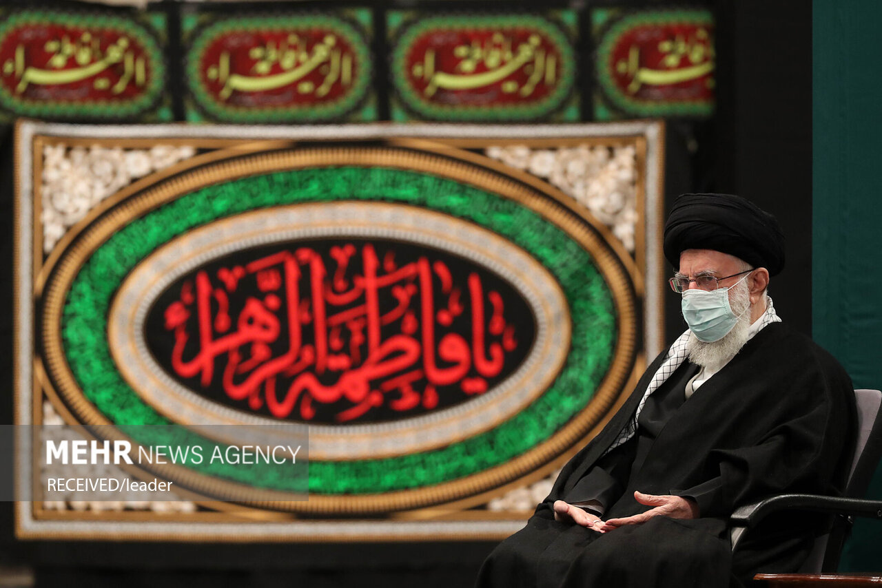 رہبر معظم انقلاب اسلامی کی موجودگي میں ایام فاطمیہ کی مناسبت سے دوسری مجلس عزا منعقد