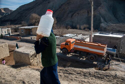مردم کرمان با توجه به خشکسالی در مصرف آب صرفه جویی کنند
